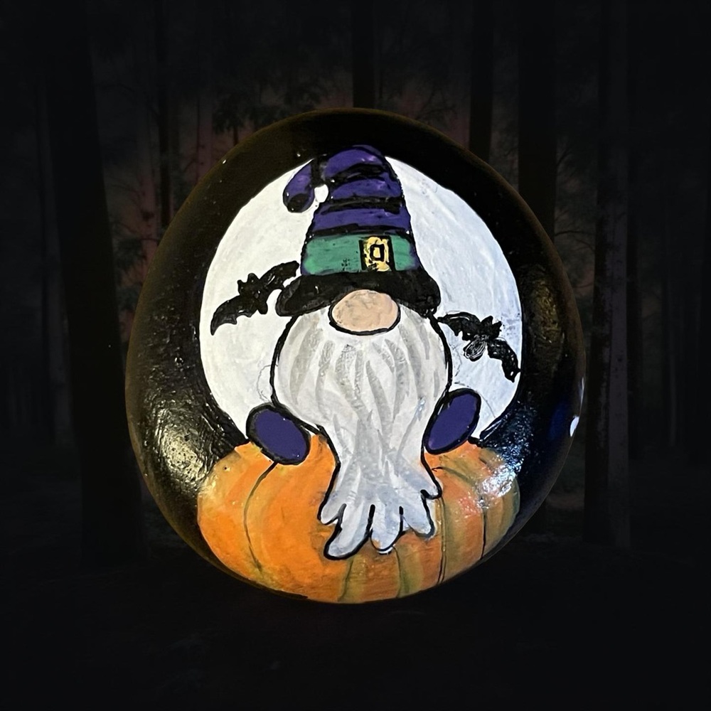Hand crafted painted Halloween gnome rock white moon orange pumpkin black bats - Picture 3 of 15
